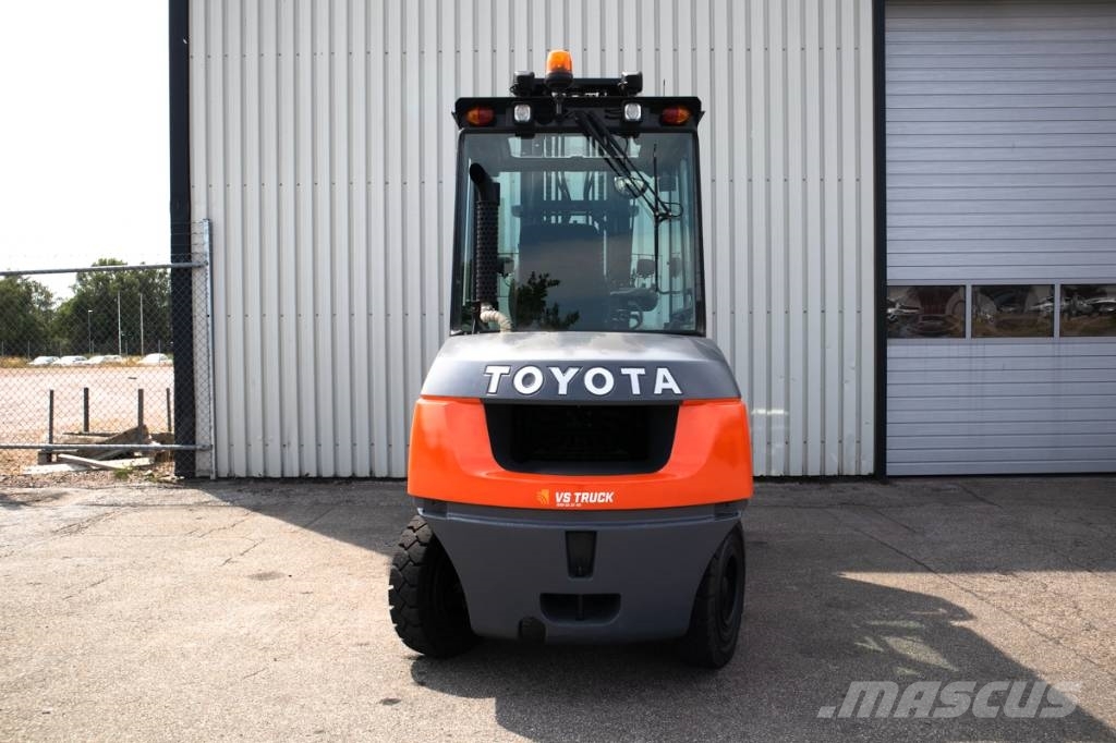 Toyota Tonero 42-7FDA50, 5-tons dieselmotvikt Nya gafflar Diesel forklifts