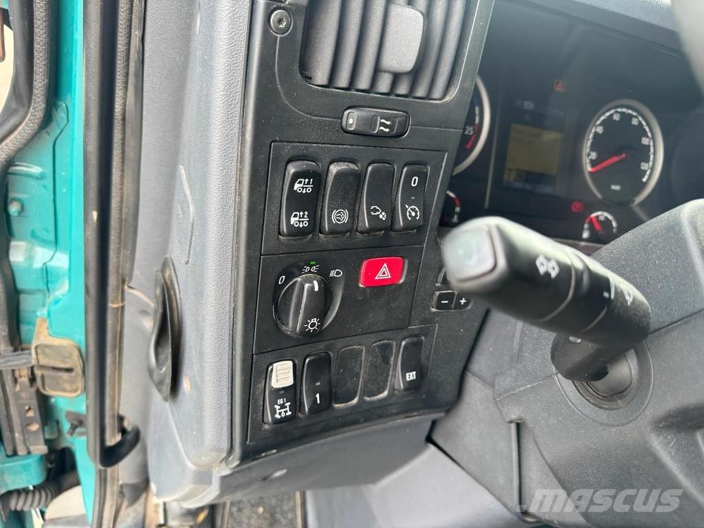 Scania R480 8X4 EURO 5 + HOOKLIFT Rol kiper kamioni s kukama za dizanje
