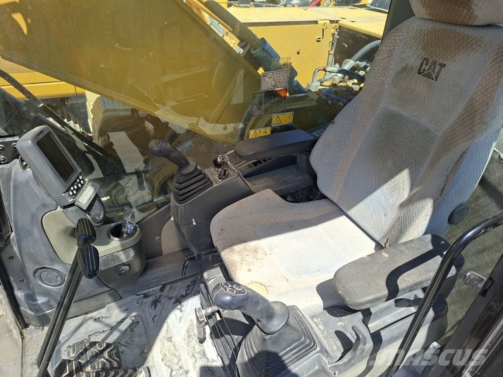 CAT 336 D Rupsgraafmachines