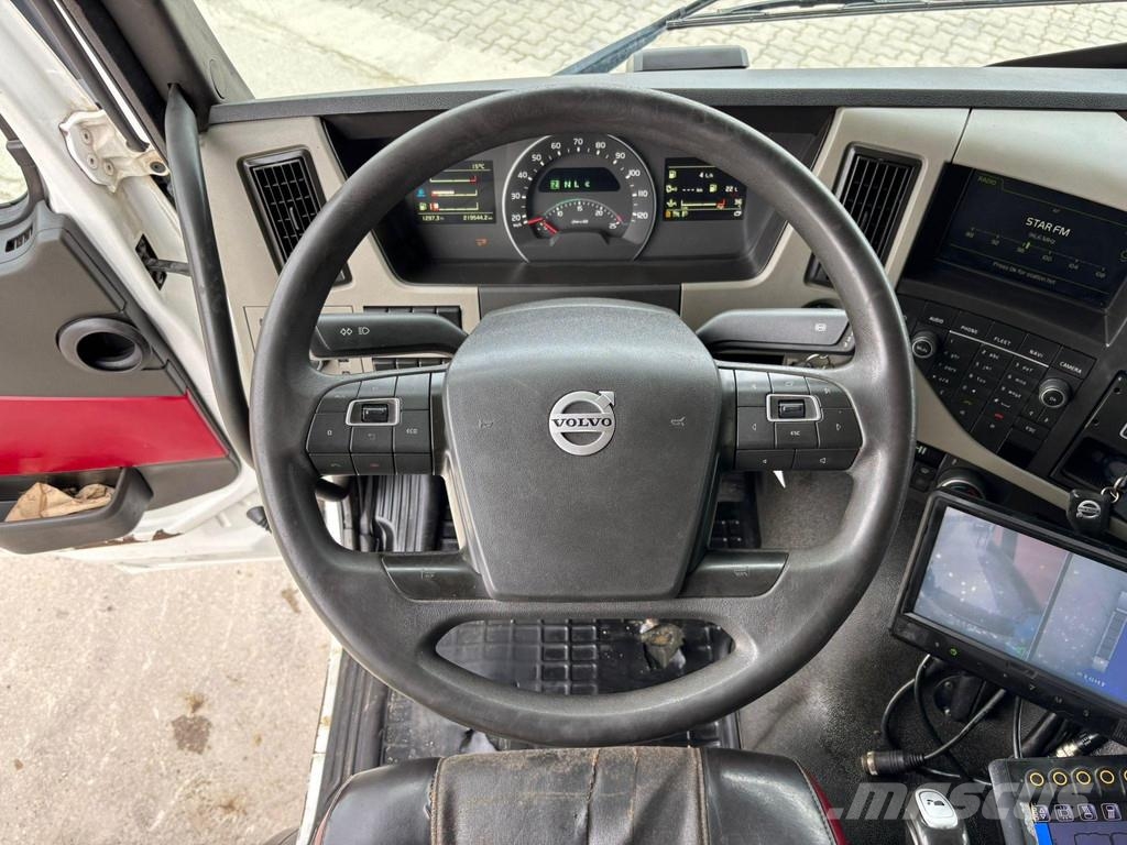 Volvo FM 410 6x2*4 JOAB ANACONDA 21.3 m3 + WINCH Sopbilar