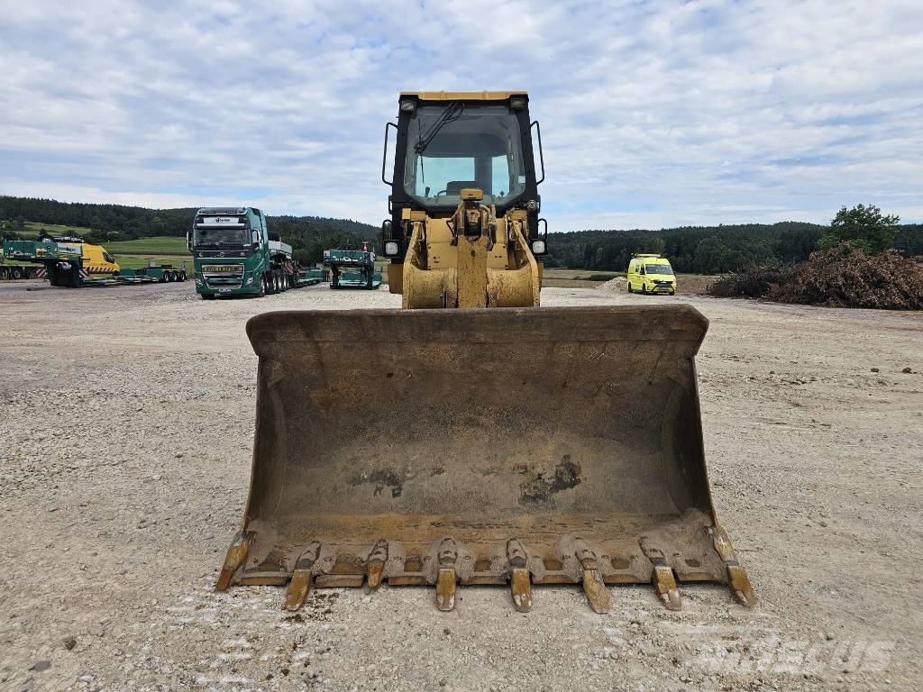 CAT 963 C Telakuormaajat