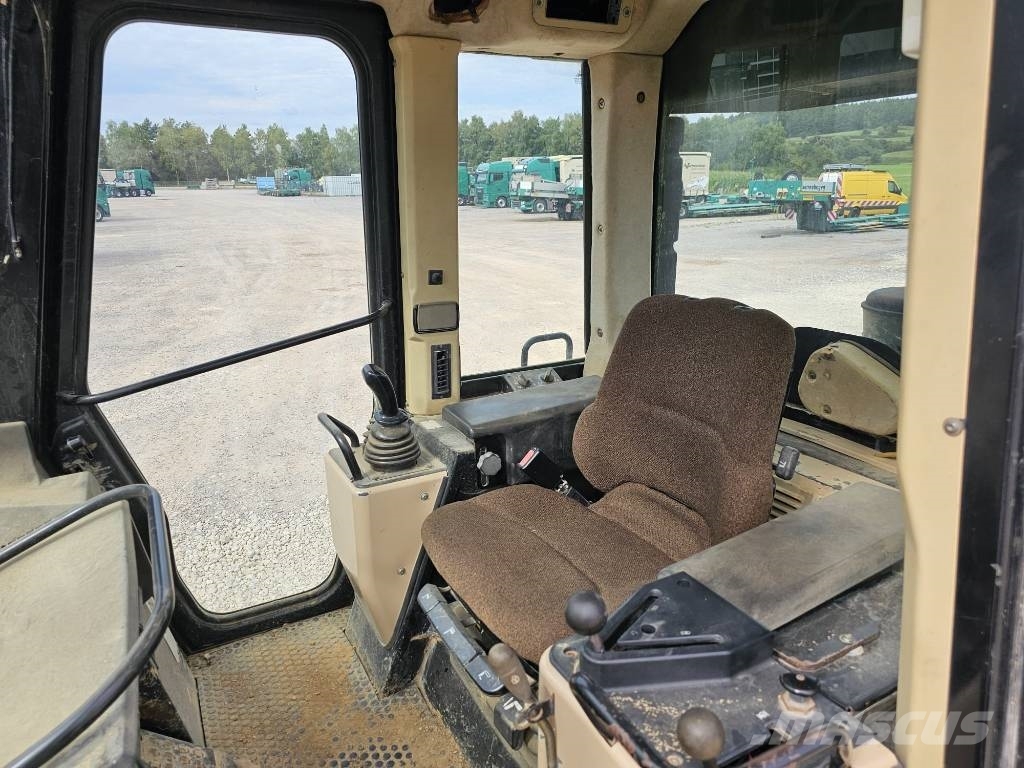 CAT 963 C Telakuormaajat