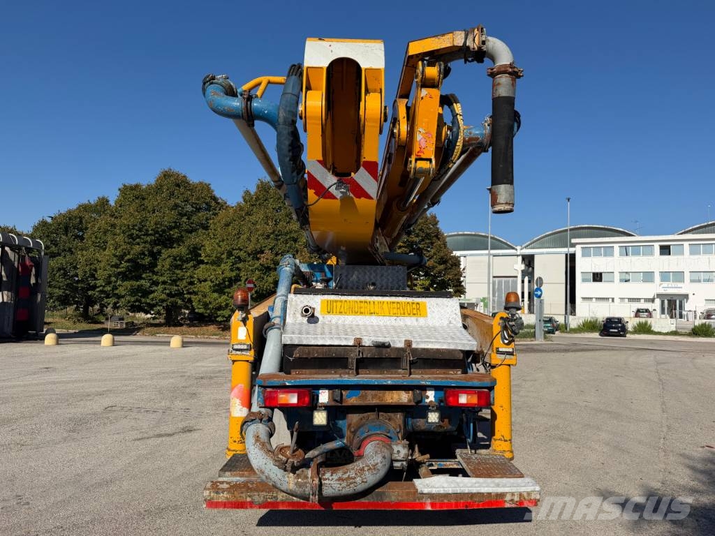 Volvo FM460 Concrete pump trucks