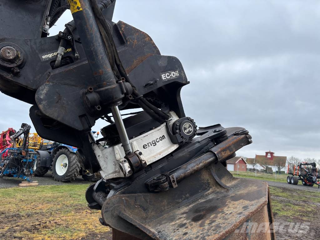 Hidromek HMK 300 LC Pelle sur chenilles