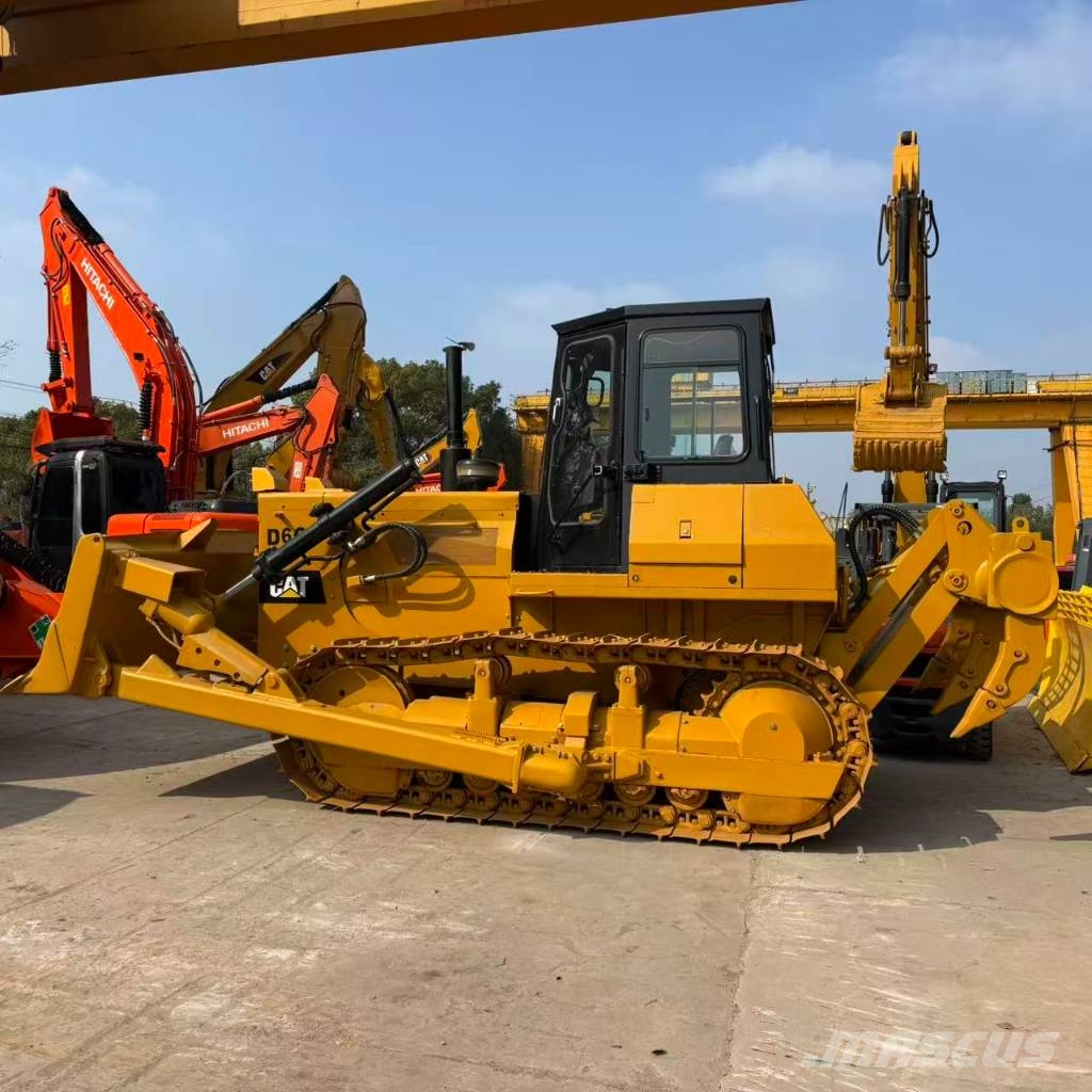 CAT D6G Kāpurķēžu buldozeri