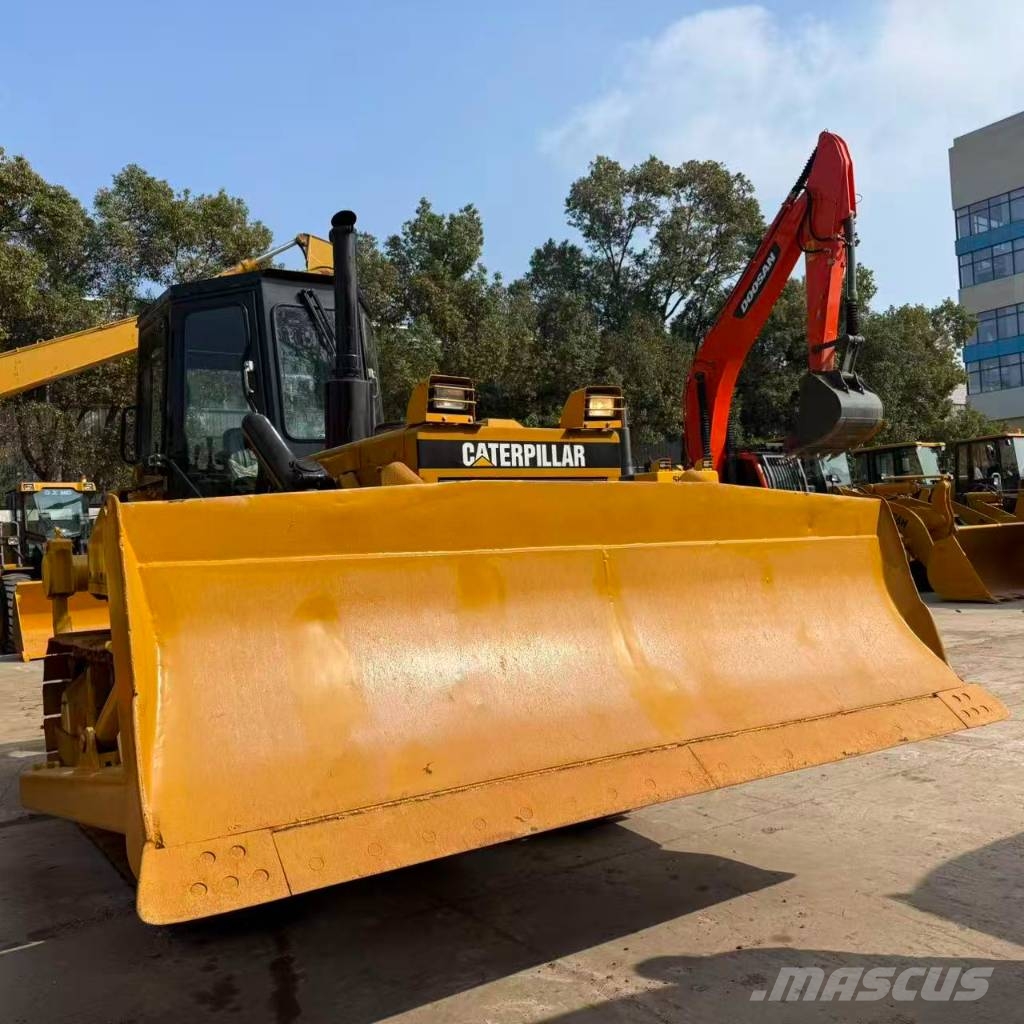 CAT D6G Kāpurķēžu buldozeri