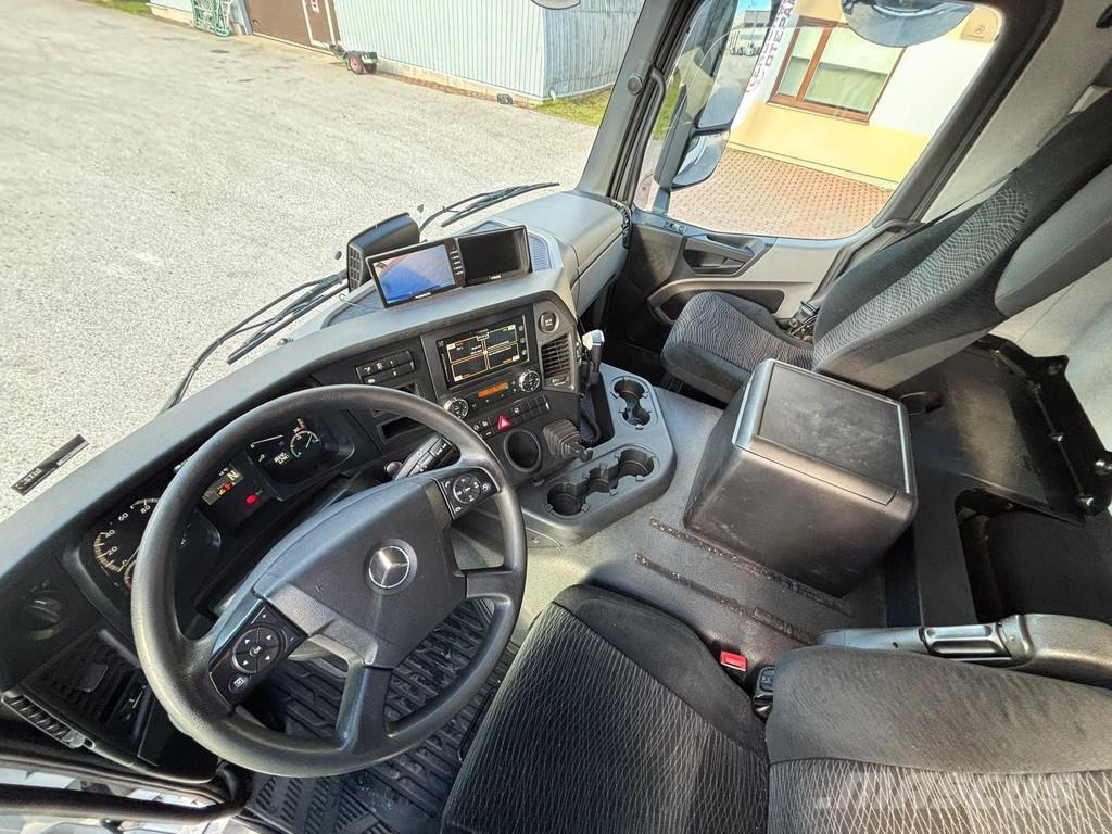 Mercedes-Benz ANTOS 1830 4x2 EURO6 + CARRIER SUPRA 750 !! LOW MI Camion frigorifique