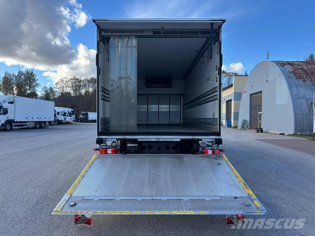 Mercedes-Benz ANTOS 1830 4x2 EURO6 + CARRIER SUPRA 750 !! LOW MI Camion frigorifique
