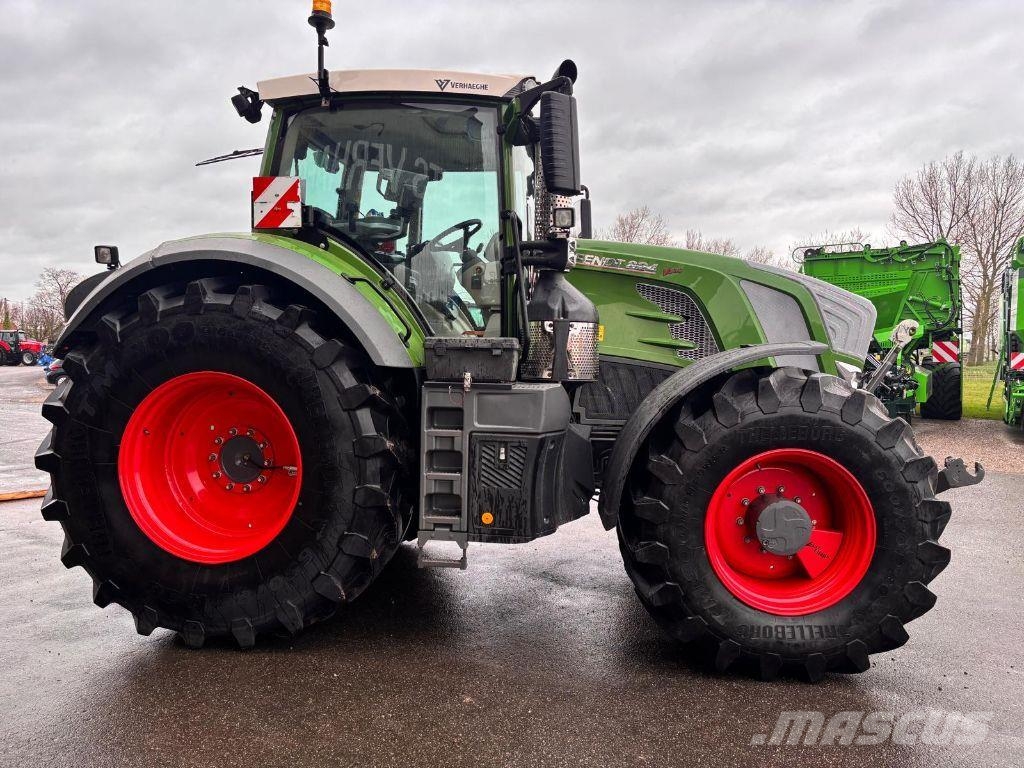 Fendt 824 VARIO PROFI + Трактори