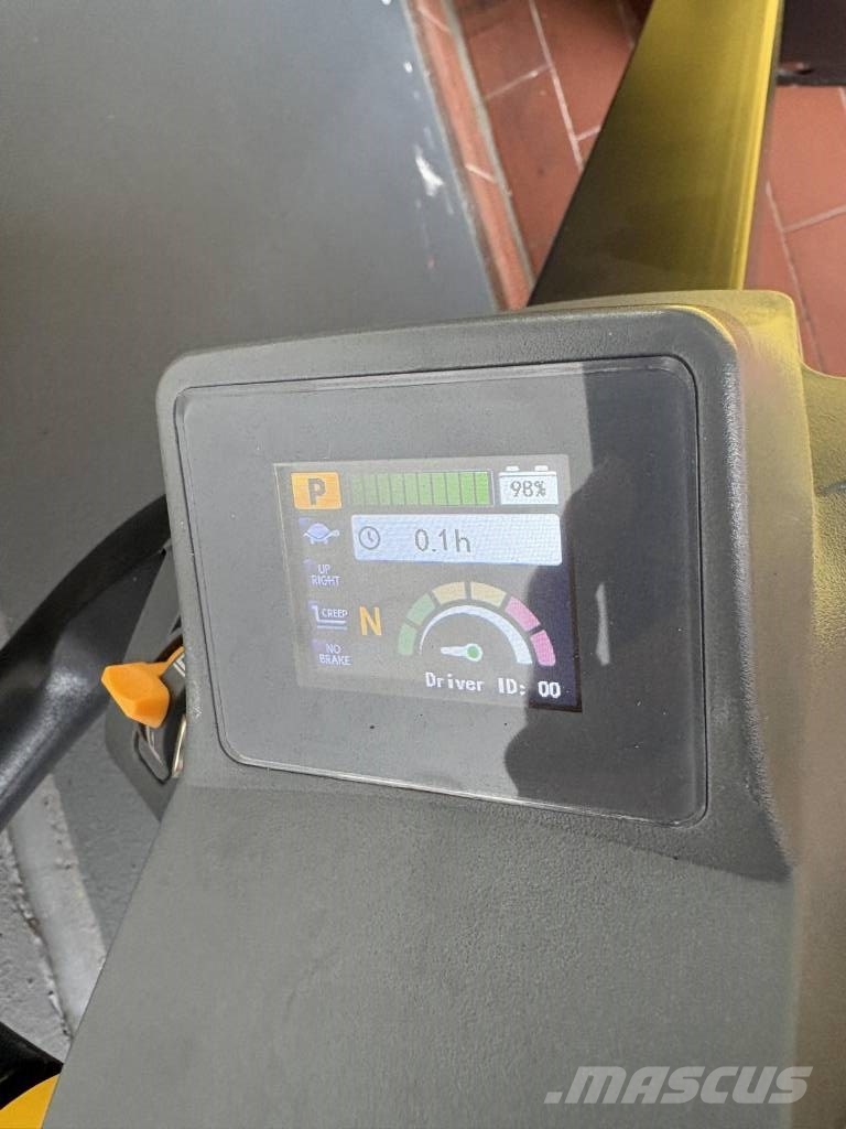 Hyster SC1.2 Sedeči paletni viličarji