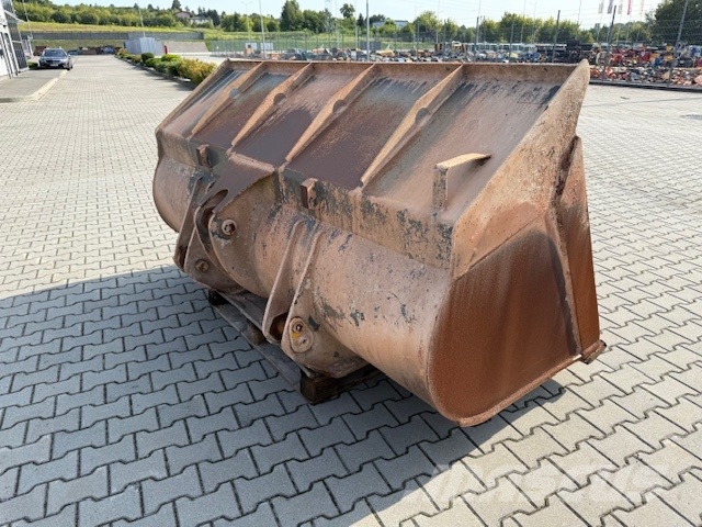 Liebherr L 538 USED BUCKET Kaušai