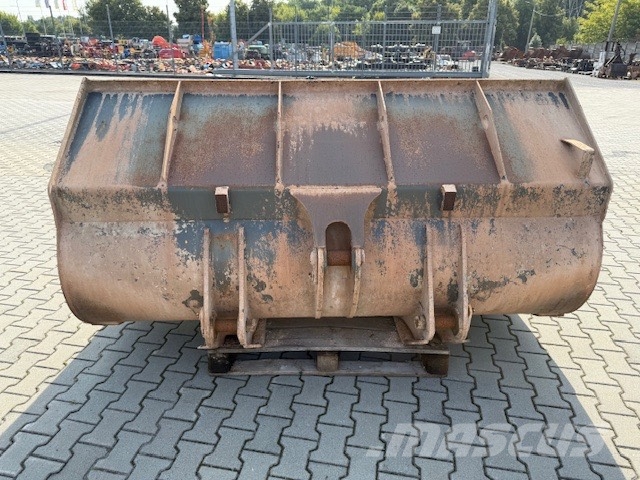 Liebherr L 538 USED BUCKET Kaušai