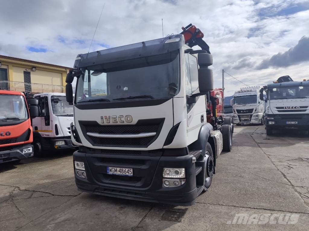 Iveco Stralis 260 S31 XP شاحنات الرافعات