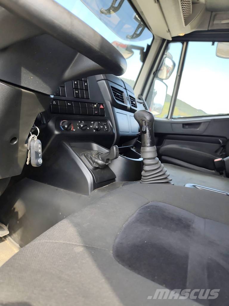 Iveco Stralis 260 S31 XP Nosturiautot