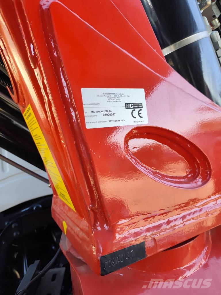 Iveco Stralis 260 S31 XP Vlakke laadvloer met kraan