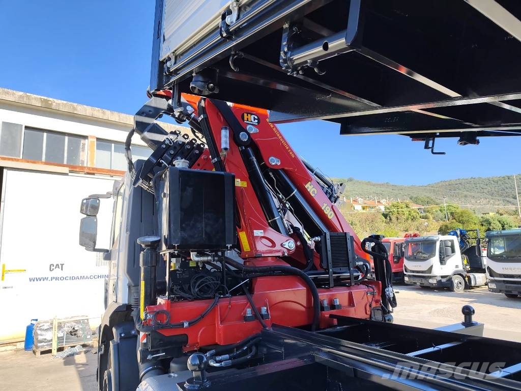 Iveco Stralis 260 S31 XP Vlakke laadvloer met kraan