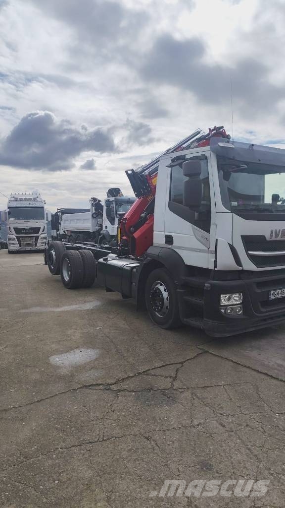 Iveco Stralis 260 S31 XP شاحنات الرافعات