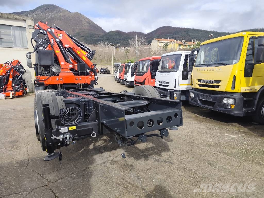 Iveco Stralis 260 S31 XP شاحنات الرافعات