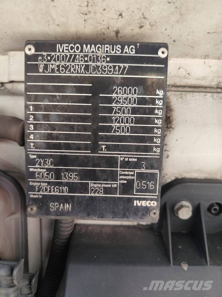 Iveco Stralis 260 S31 XP شاحنات الرافعات