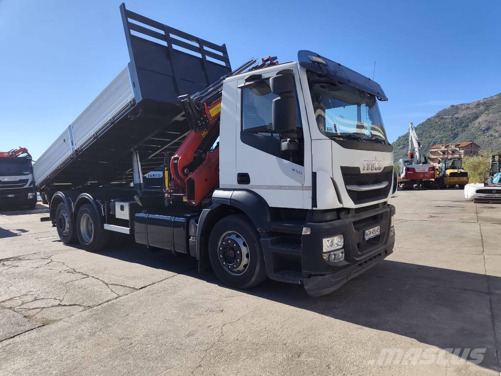 Iveco Stralis 260 S31 XP Vlakke laadvloer met kraan