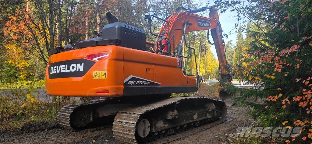 Develon DX 255 LC-7 Telakaivukoneet