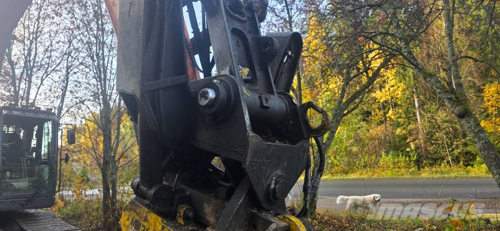 Develon DX 255 LC-7 Telakaivukoneet