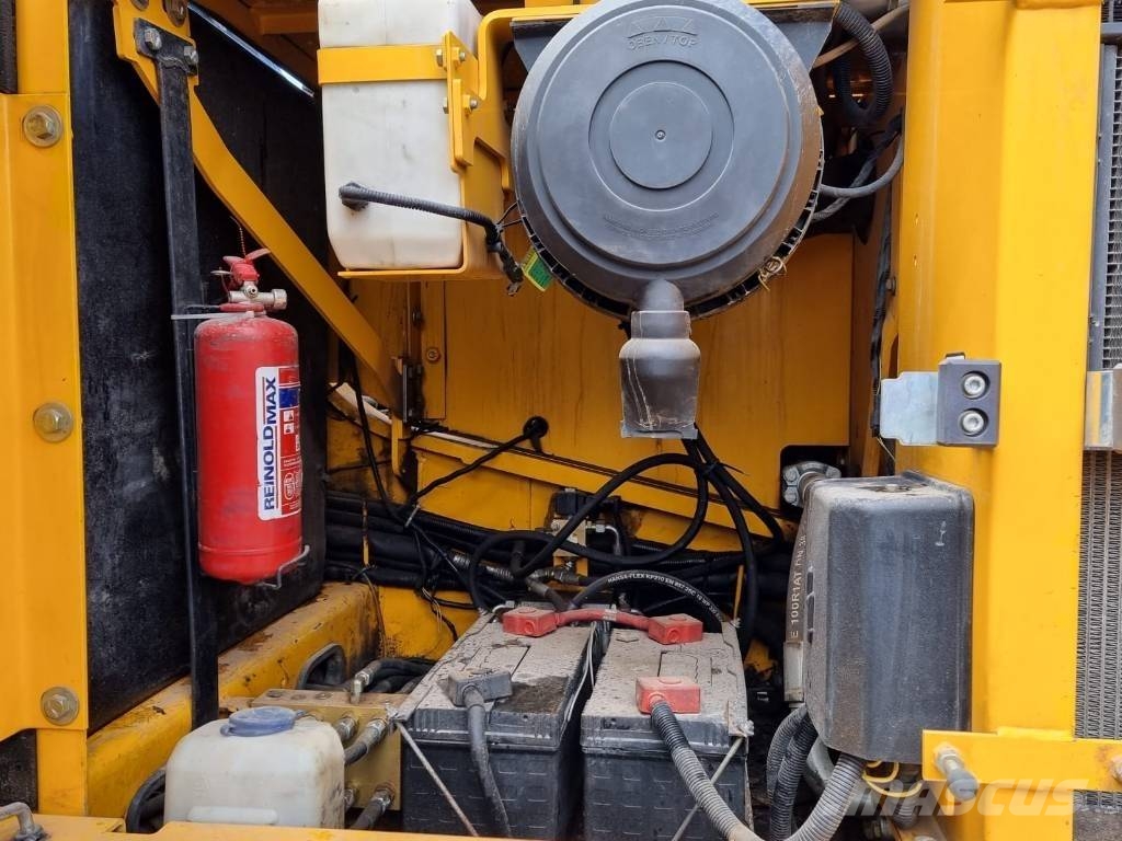 JCB JS220 LC BOG Master 1,4m Rupsgraafmachines