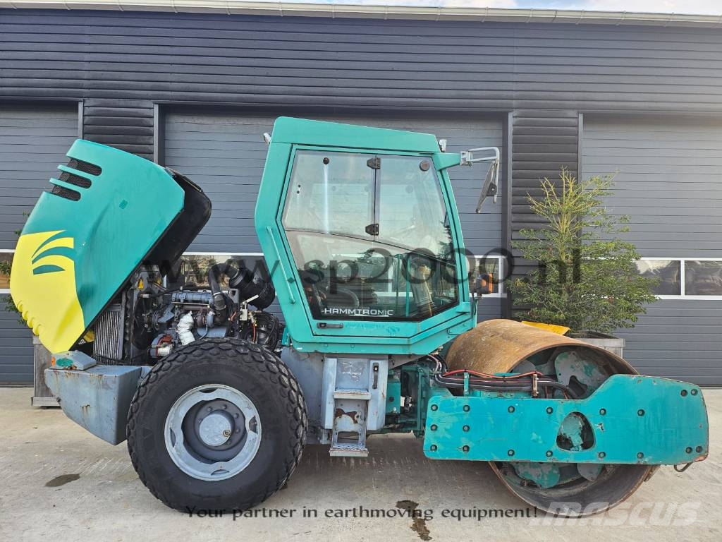 Hamm 3307 HT Trilrolwalsen