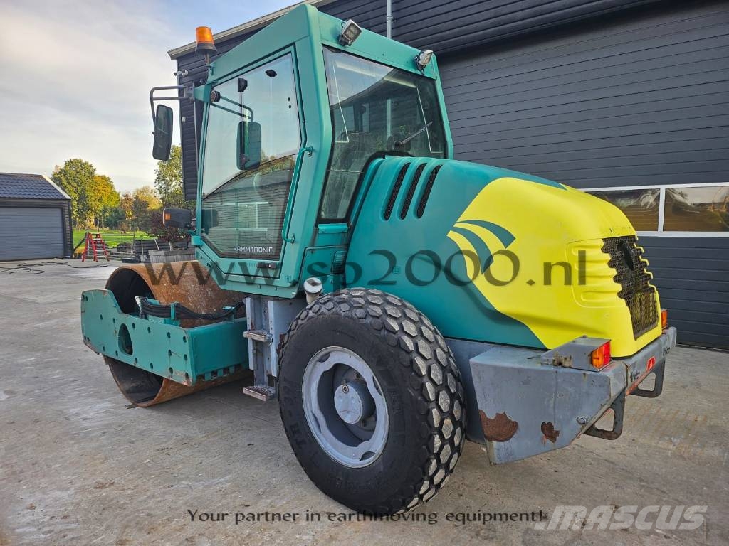 Hamm 3307 HT Trilrolwalsen