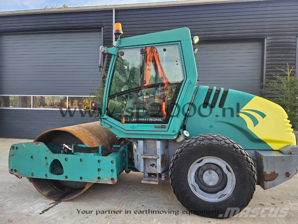 Hamm 3307 HT Trilrolwalsen