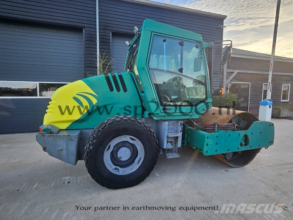 Hamm 3307 HT Trilrolwalsen