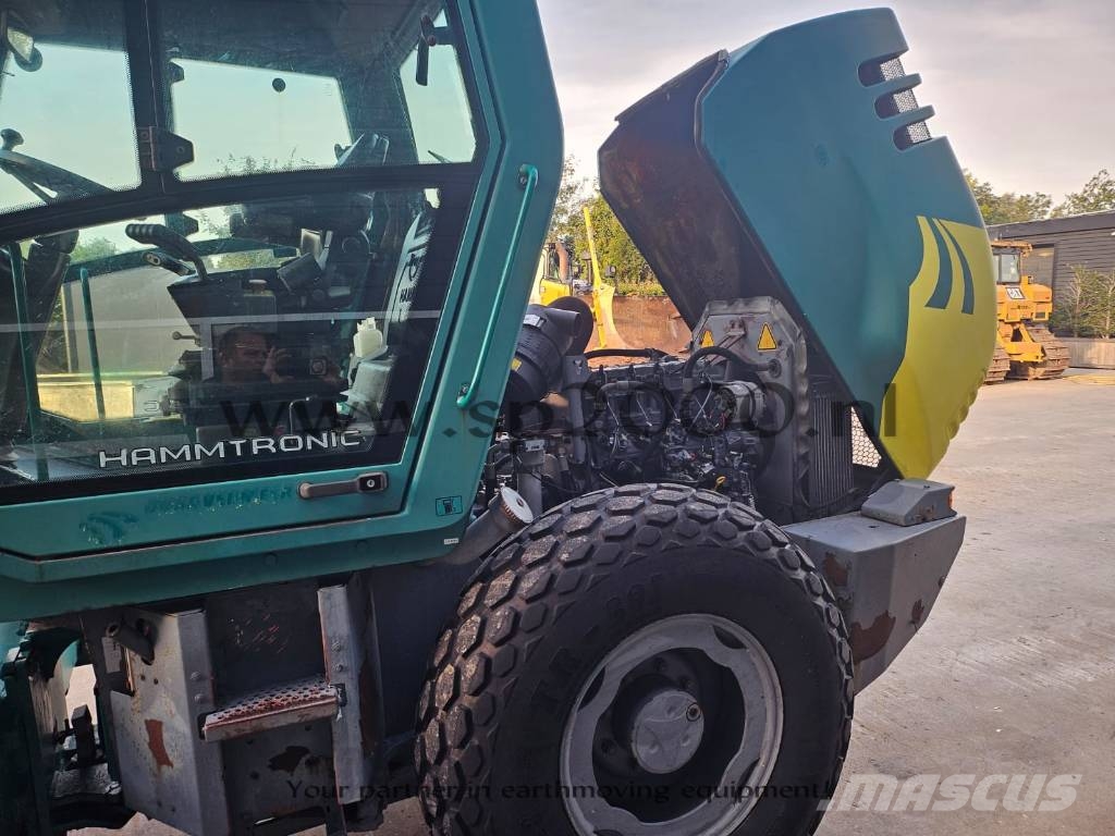 Hamm 3307 HT Trilrolwalsen