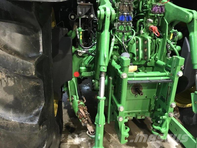 John Deere 6250R Traktoren