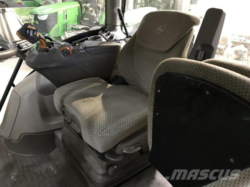 John Deere 6250R Traktoren