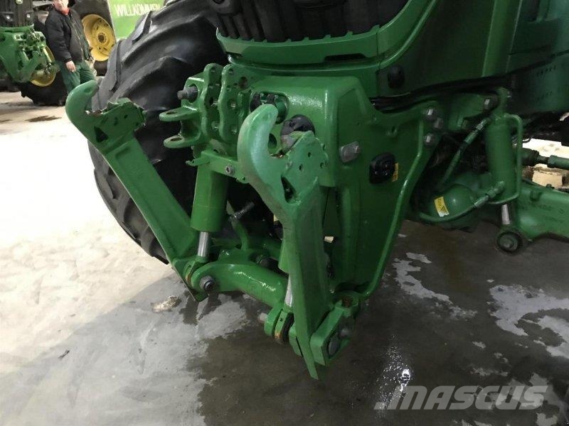 John Deere 6250R Traktoren