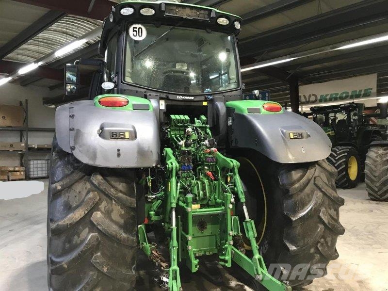 John Deere 6250R Traktoren