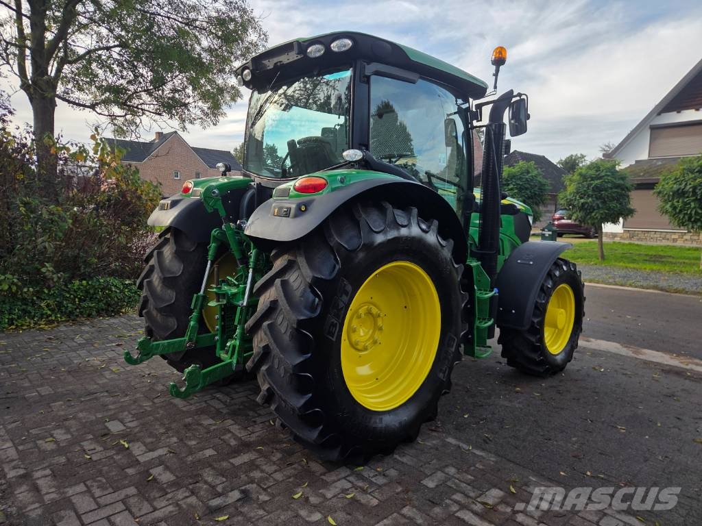 John Deere 6130 R Traktorer