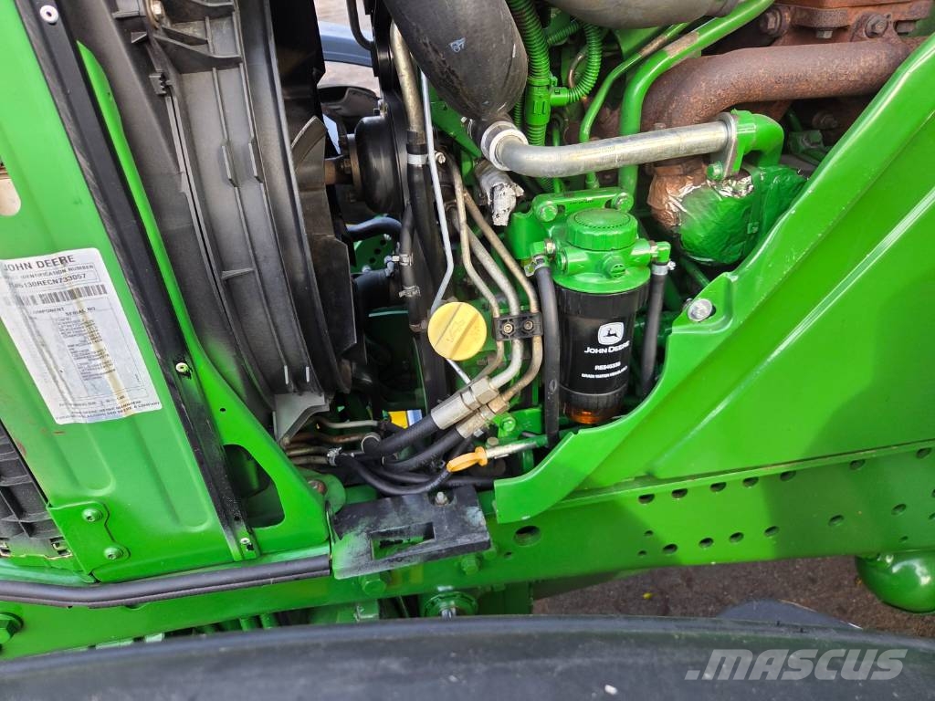 John Deere 6130 R Traktorer