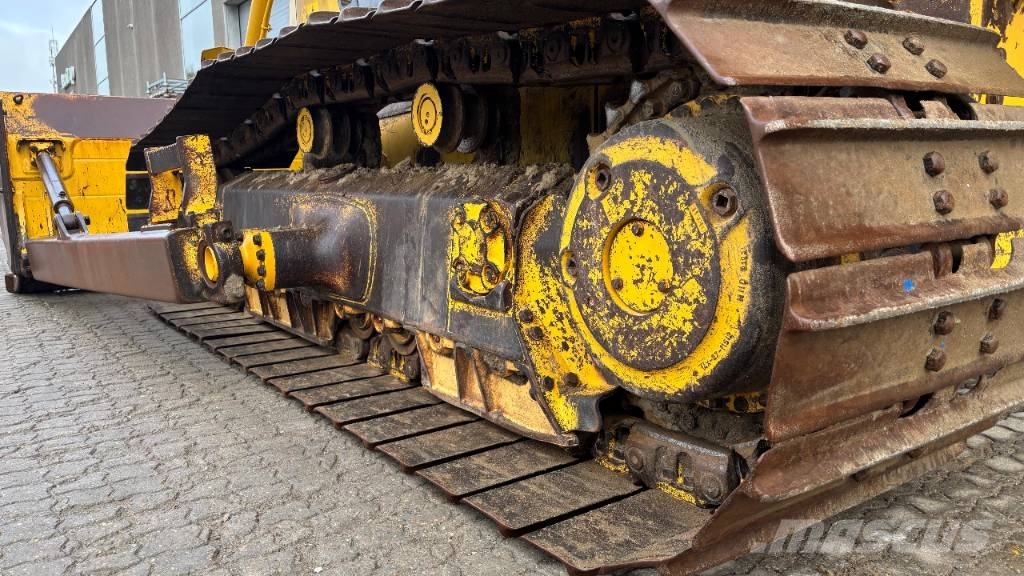 Komatsu D 65 PX-15 Paletli dozerler