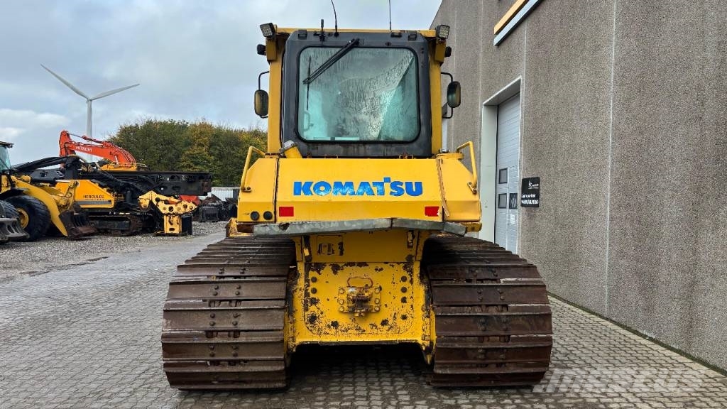 Komatsu D 65 PX-15 Paletli dozerler