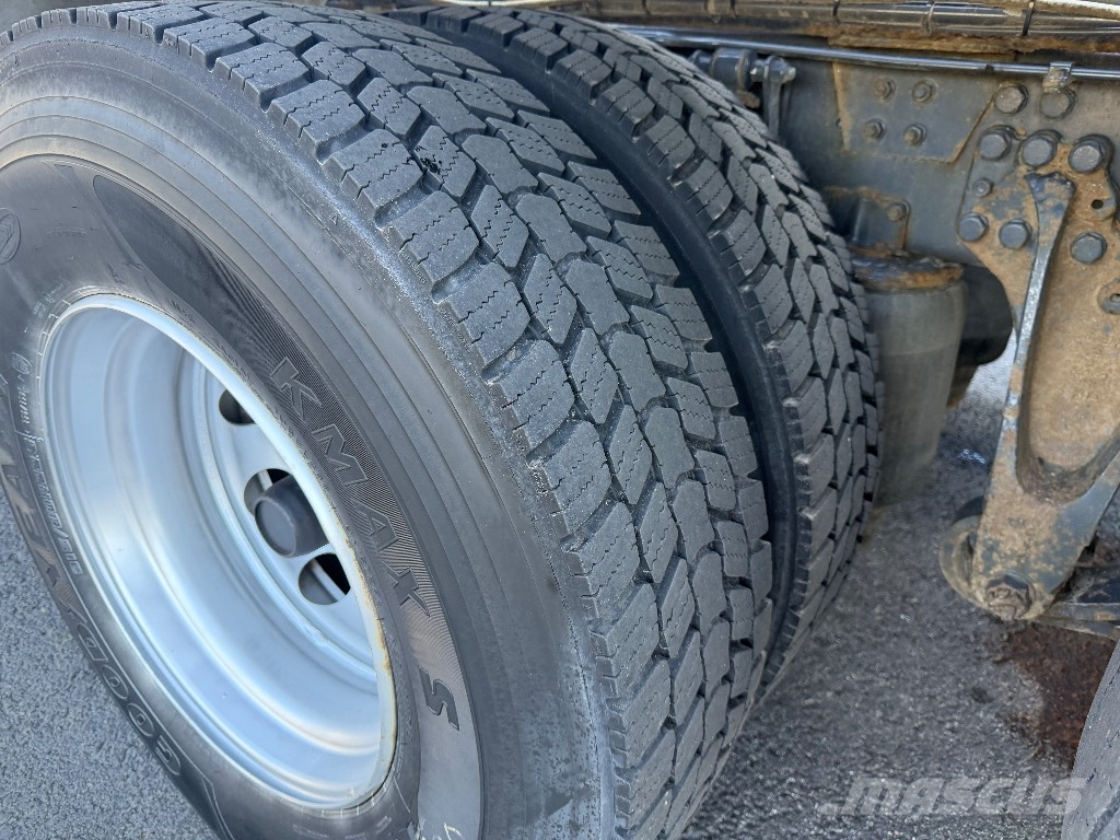 Scania R400 6x2*4 Camiones polibrazo