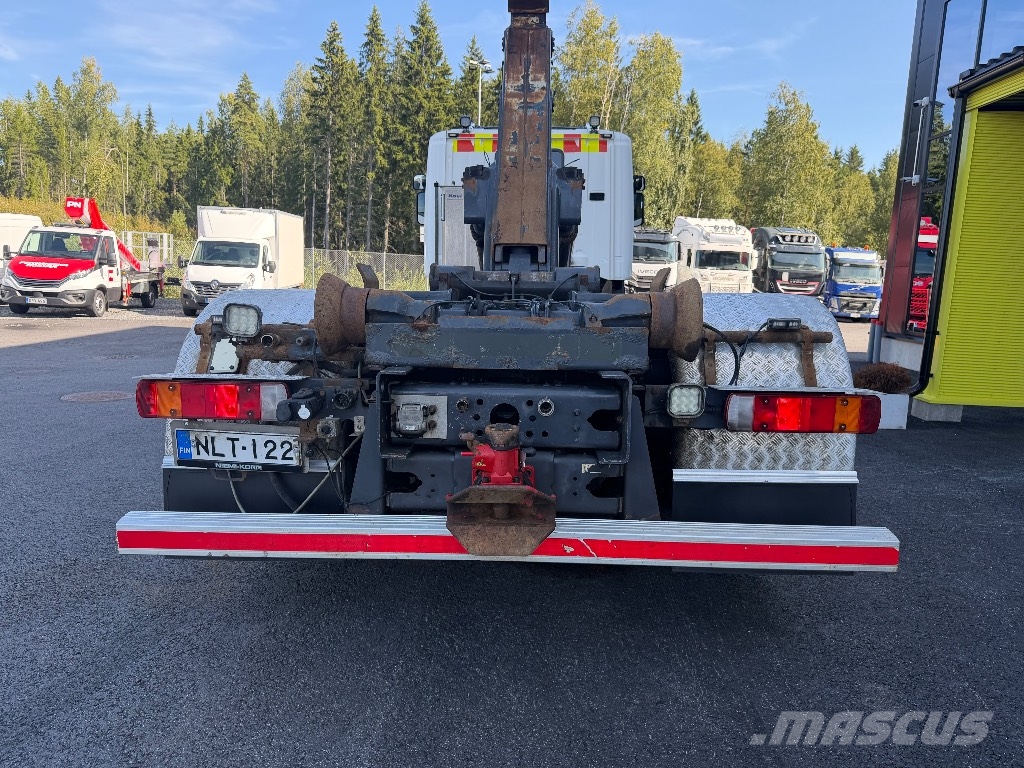 Scania R400 6x2*4 Camiones polibrazo