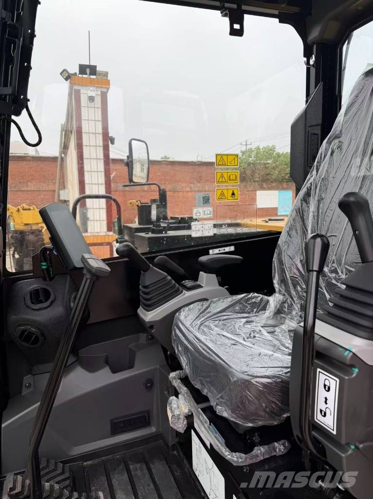 CAT 305.5 Mini bagri <7t