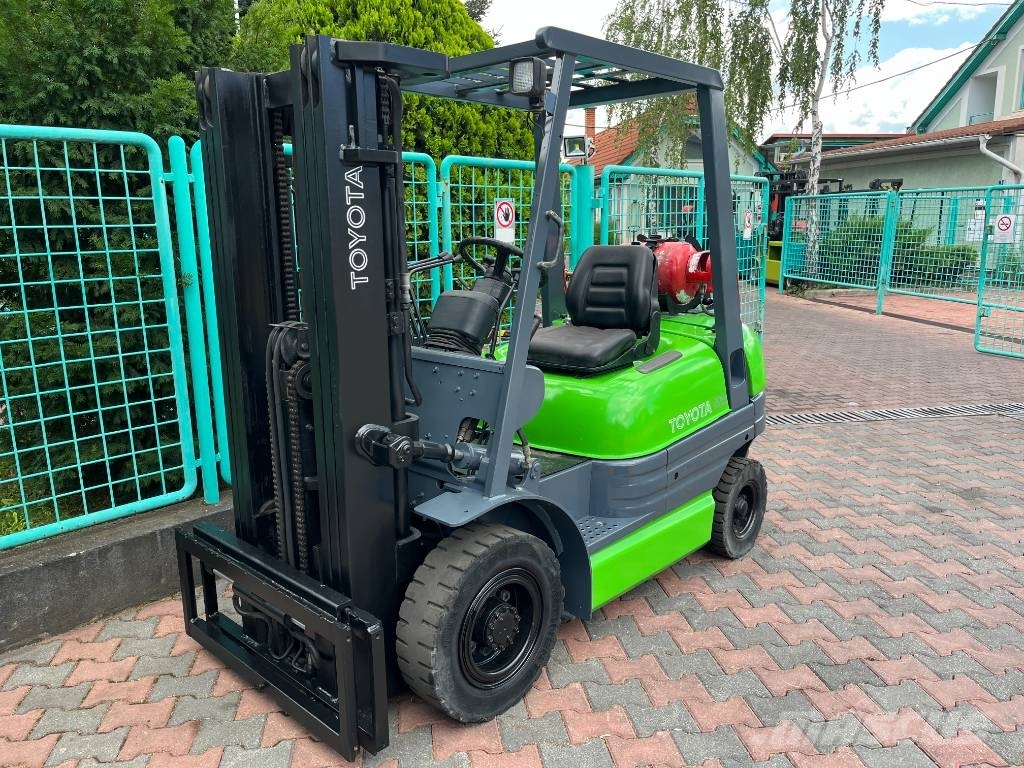 Toyota 6FGF25 /42/ V-4134 LPG heftrucks