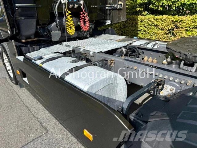 Renault T460 Sleepercab / Euro 6 / 2 x Tank 中古トラクターヘッド | トレーラーヘッド