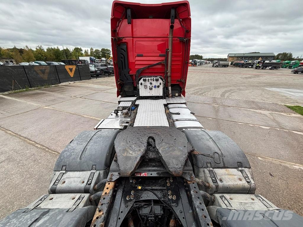 MAN TGX 33.560 6x4 INTARDER / HYDRAULICS Sadulveokid