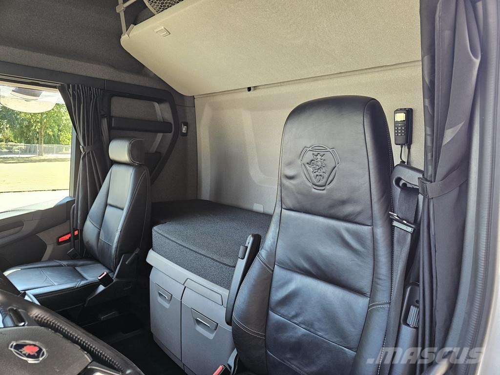 Scania S770 8x4/4 / 180.000 KG / HYDRAULIC Otros camiones