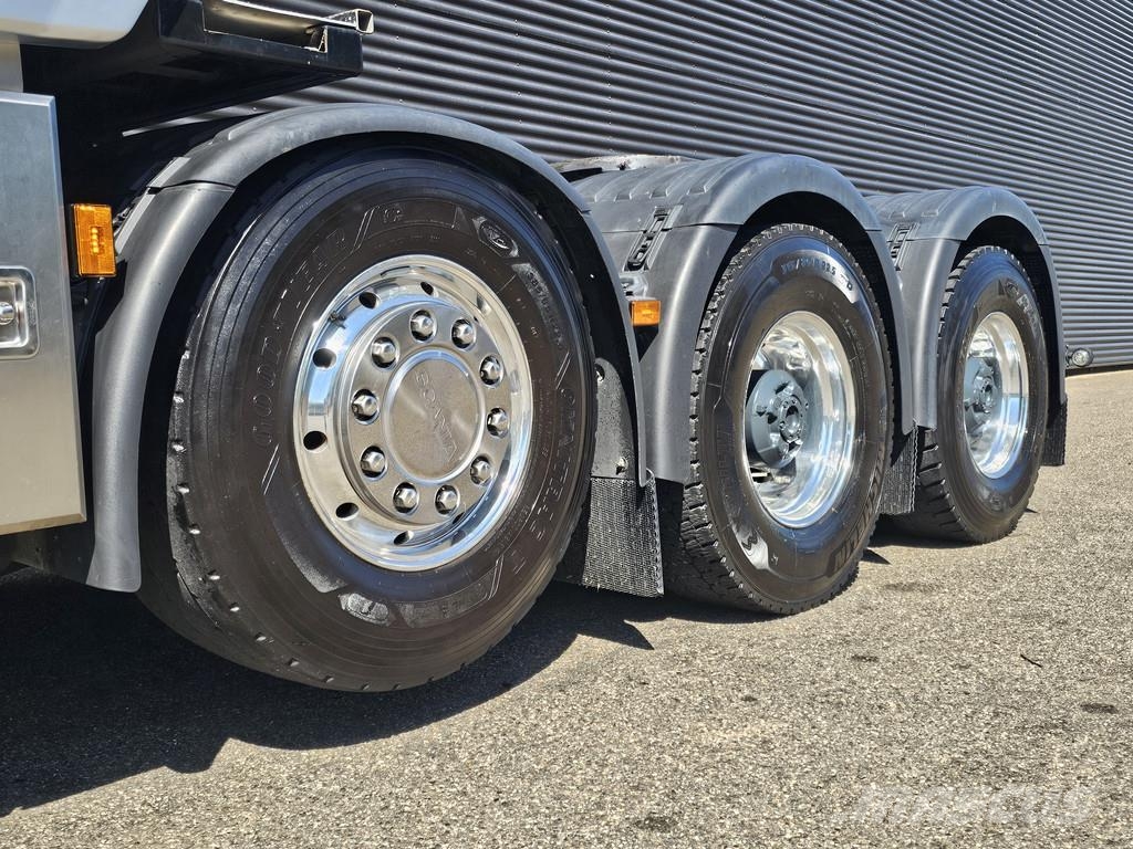 Scania S770 8x4/4 / 180.000 KG / HYDRAULIC Otros camiones