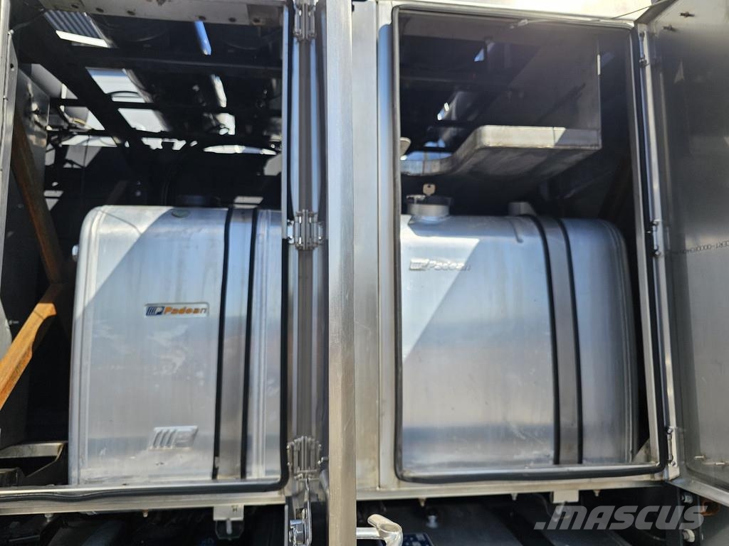 Scania S770 8x4/4 / 180.000 KG / HYDRAULIC Otros camiones
