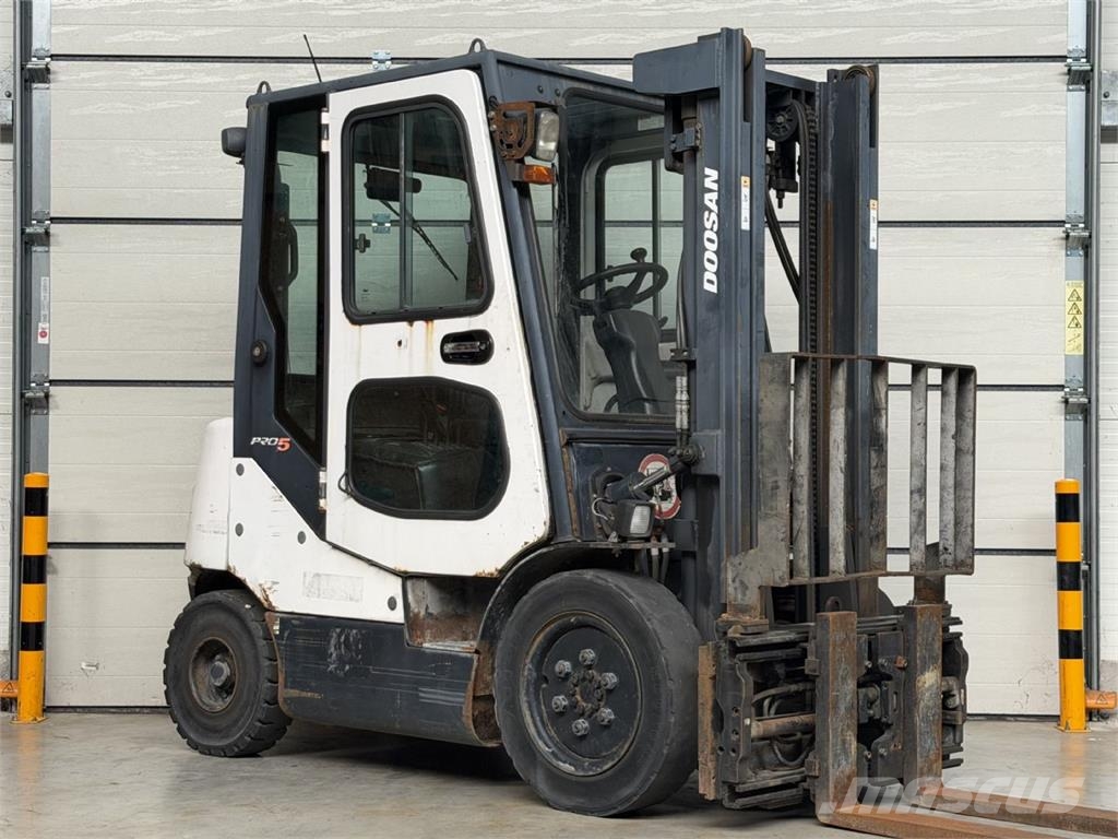 Doosan D25S-5 Πετρελαιοκίνητα Κλαρκ